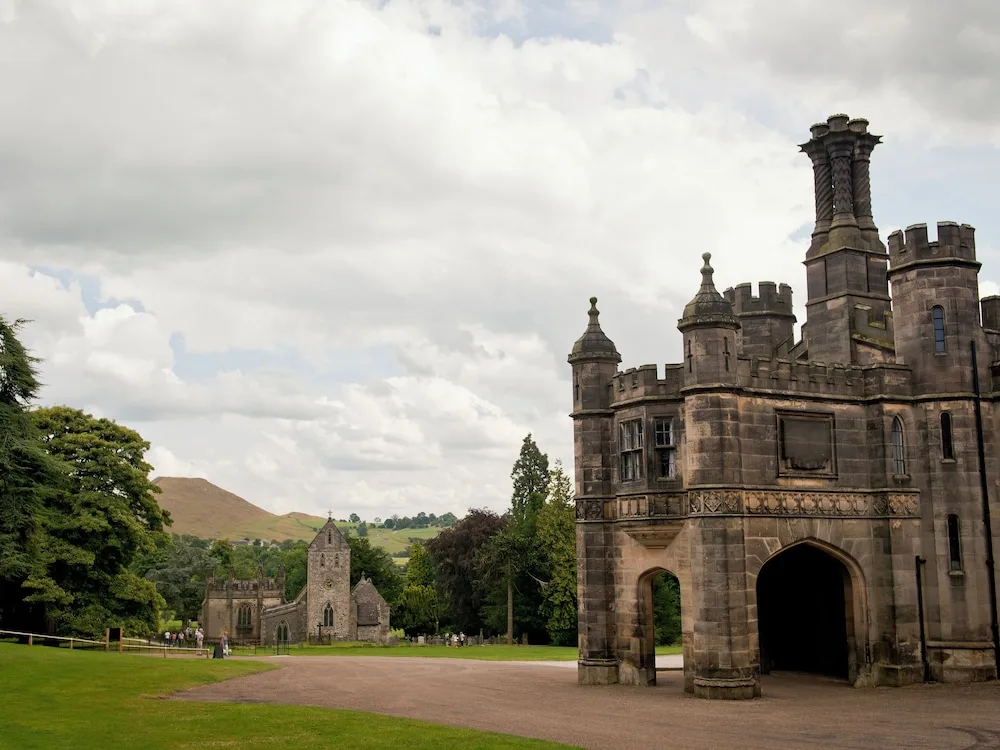 YHA Ilam Hall