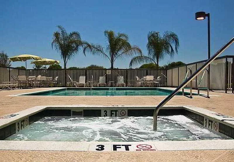 Fairfield by Marriott Inn & Suites Tampa Fairgrounds/Casino — 5