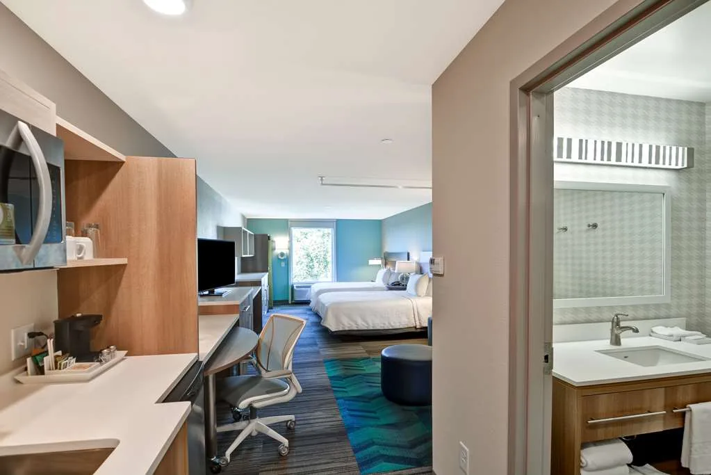 Home2 Suites by Hilton Tampa USF Near Busch Gardens — 2