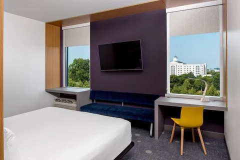 Aloft by Marriott Charlotte Ballantyne — 3