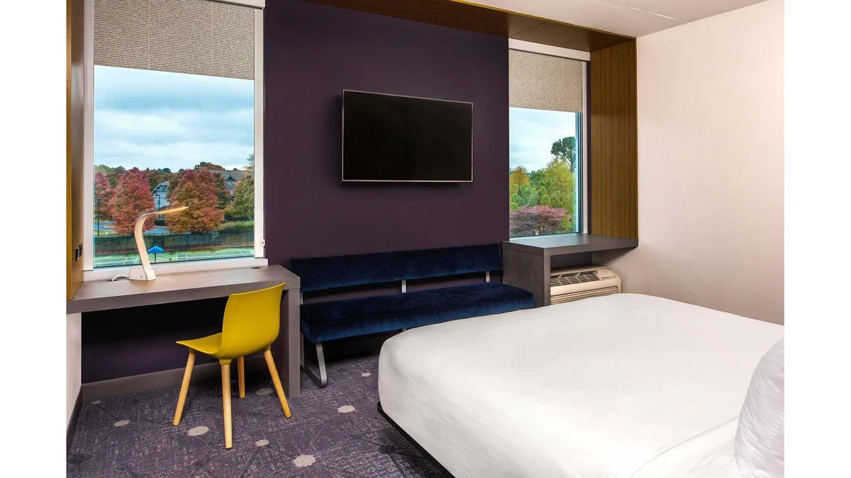 Aloft by Marriott Charlotte Ballantyne — 5