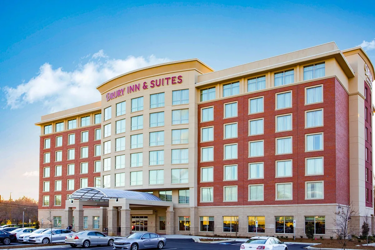 Drury Inn & Suites Charlotte Arrowood — 2