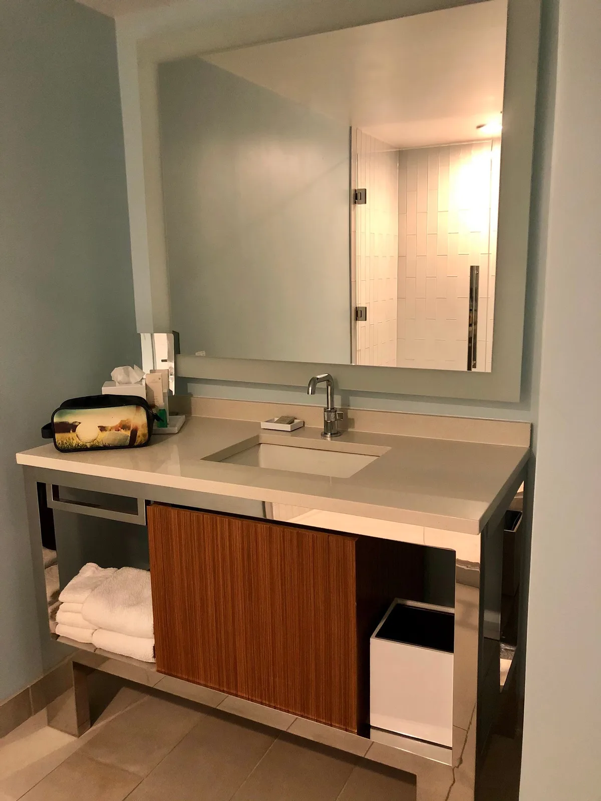 Renaissance Charlotte SouthPark Hotel — 3