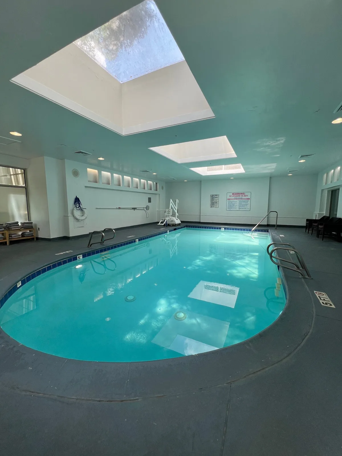 Renaissance Charlotte SouthPark Hotel — 5