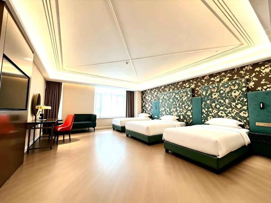 Paco Hotel Guangzhou Hanxi Chimelong Wanbo Subway Station — 2