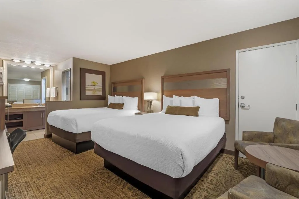 Best Western Plus Anaheim Inn — 2
