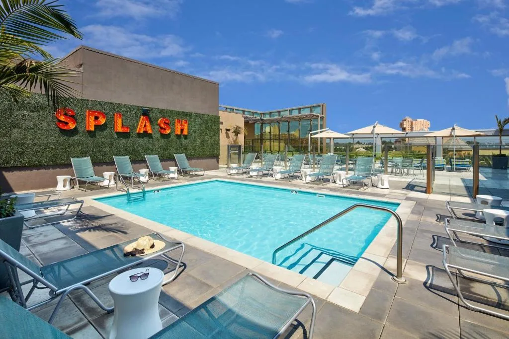 SpringHill Suites by Marriott at Anaheim Resort Area/Convention Center — 4