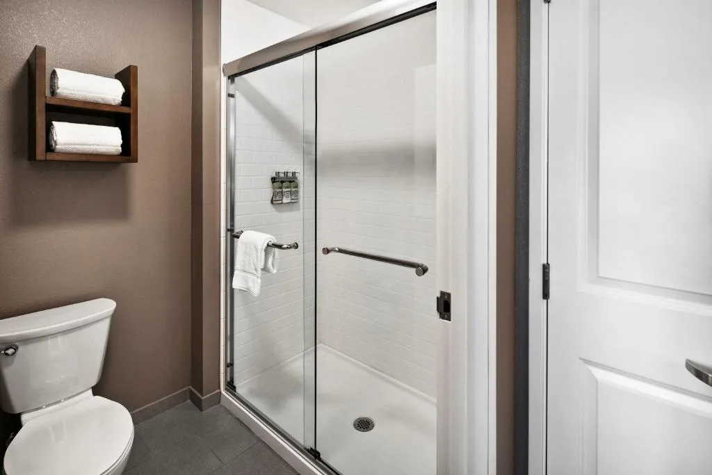 Staybridge Suites Irvine - John Wayne Airport by IHG — 3