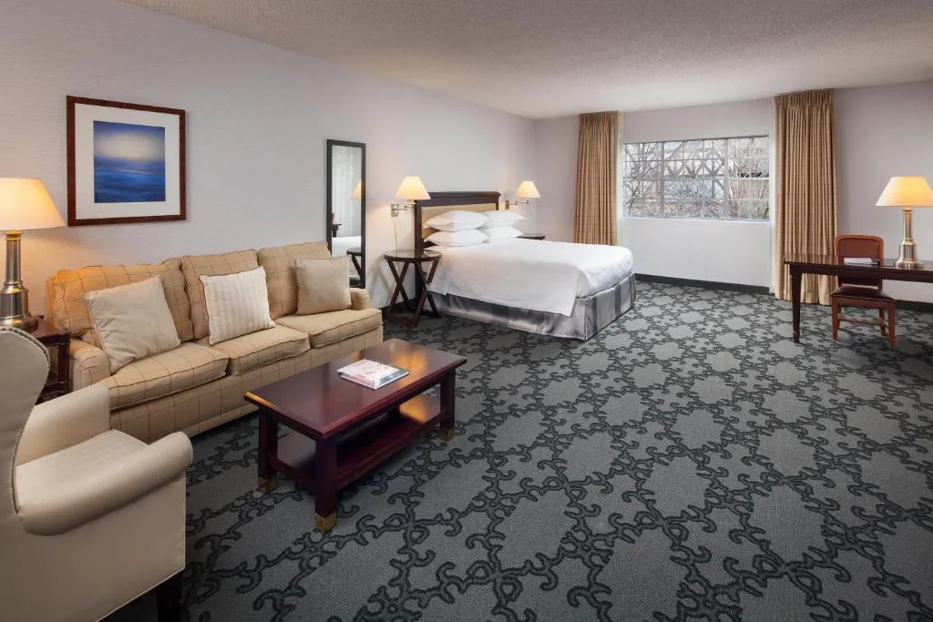 Anaheim Majestic Garden Hotel — 5