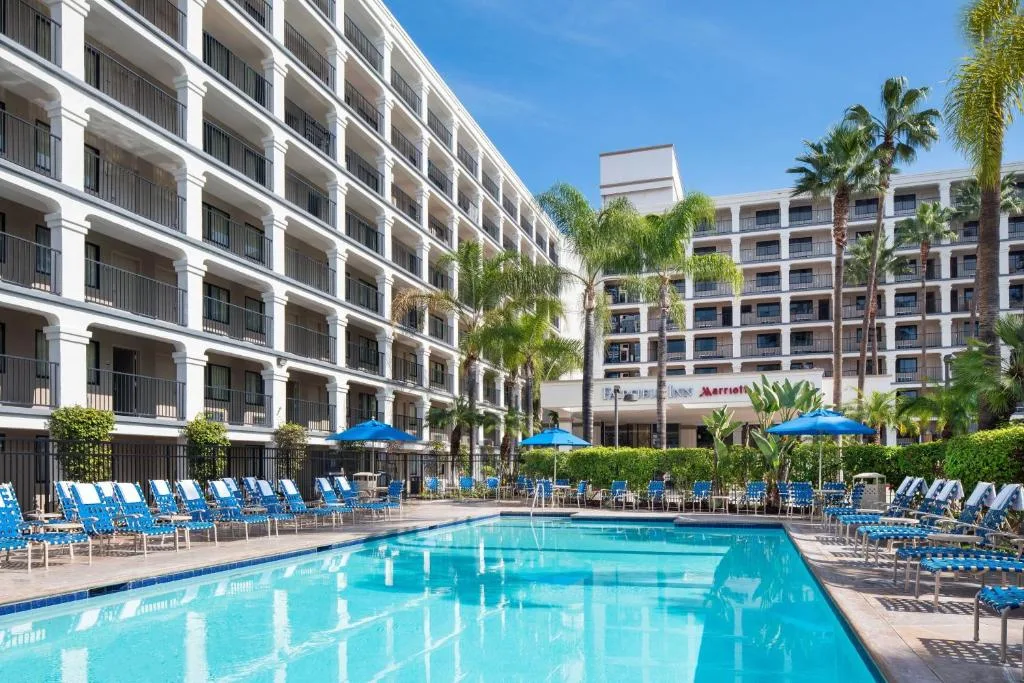 Fairfield by Marriott Anaheim Resort — 4