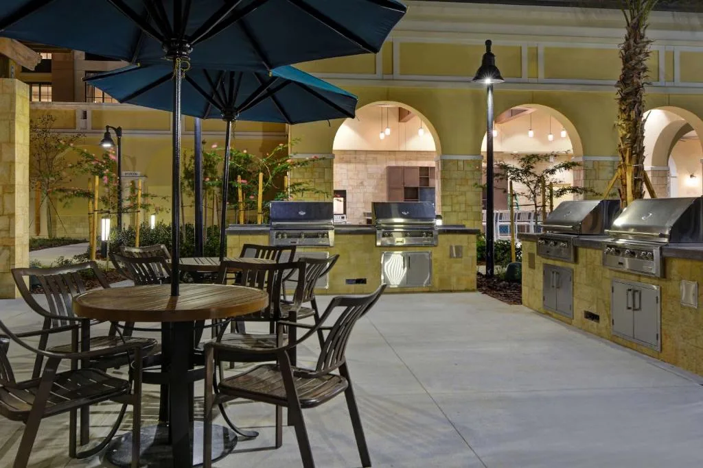 Home2 Suites By Hilton Orlando Flamingo Crossings, FL — 4