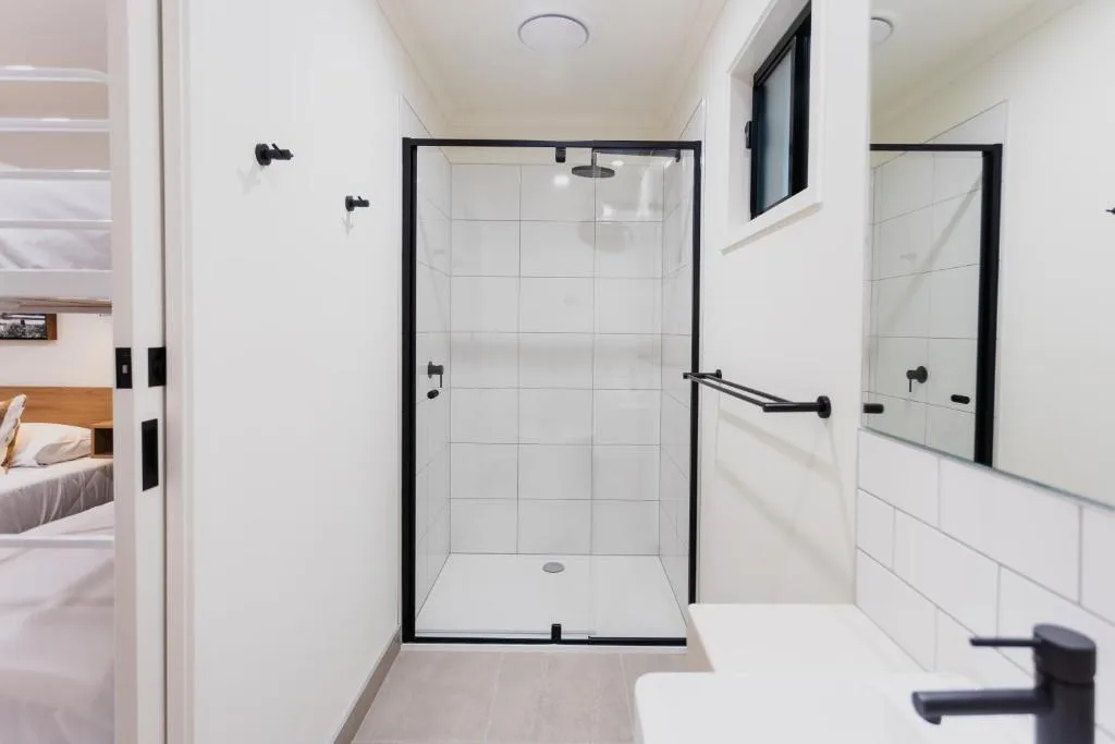 Coomera Lodge Hotel — 3