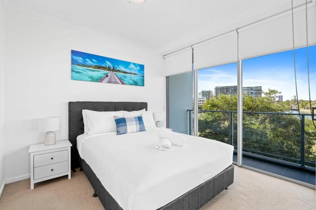 Harbour Quays Apartments