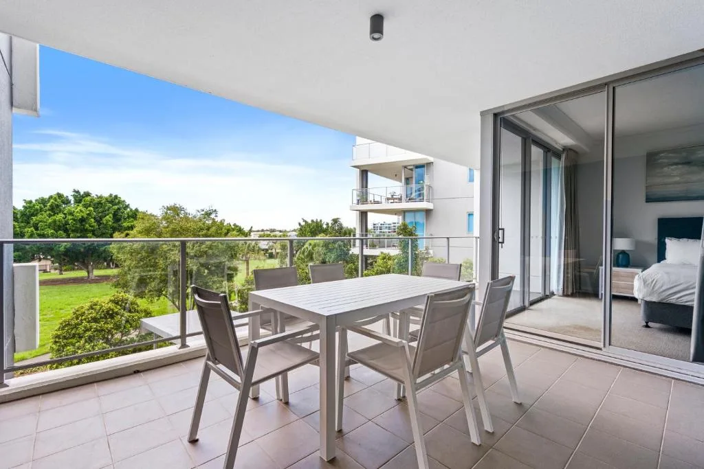 Harbour Quays Apartments — 4