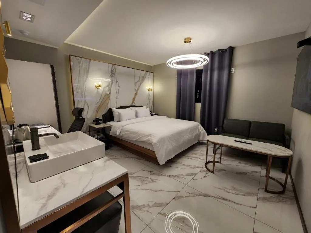 STAY25 hotel