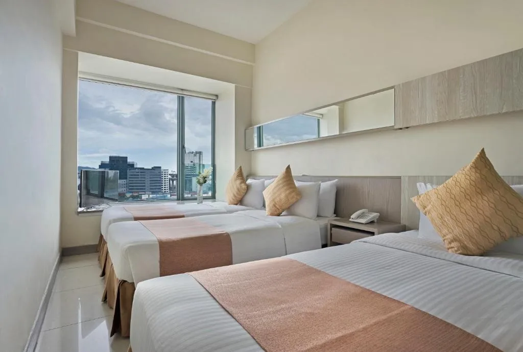 Rambler Oasis Hotel — 2