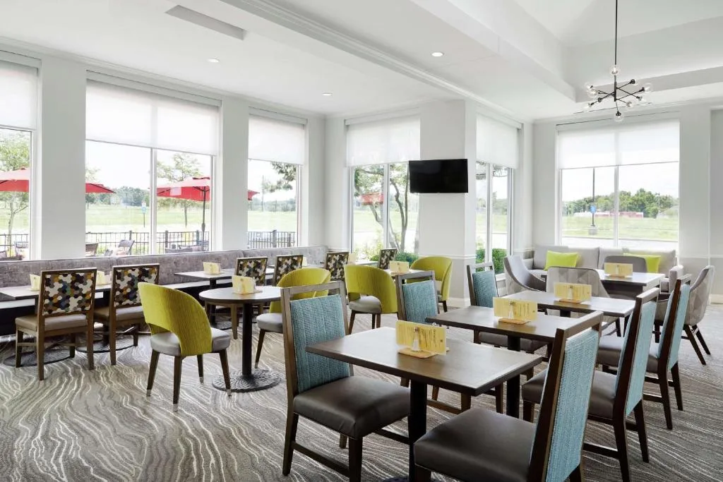 Hilton Garden Inn Cincinnati Northeast — 5