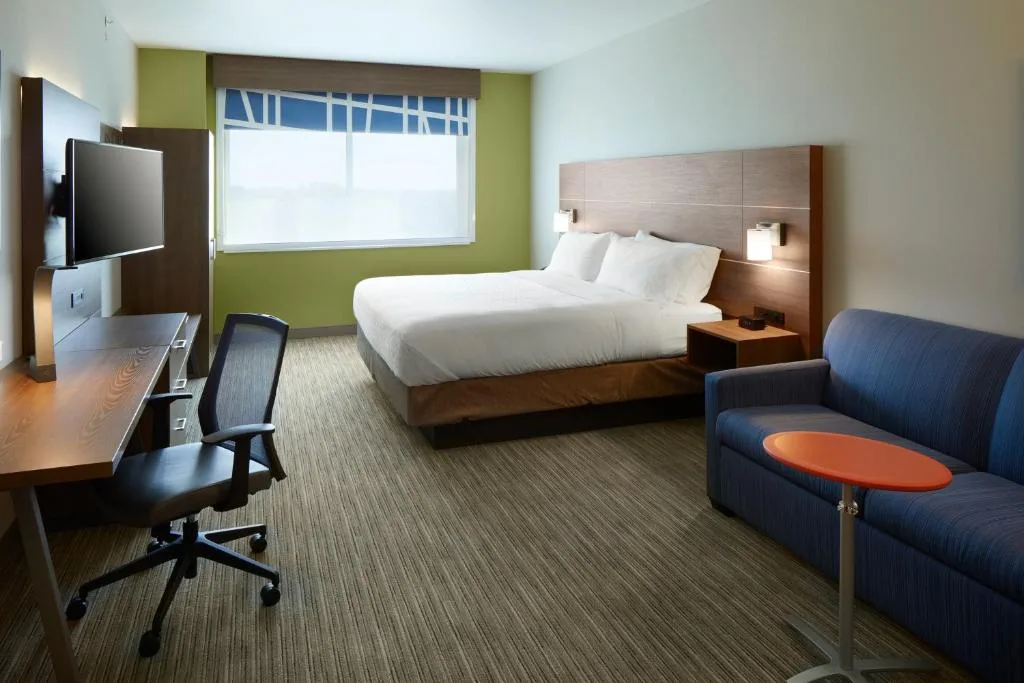Holiday Inn Express & Suites - Cincinnati North - Liberty Way by IHG — 2