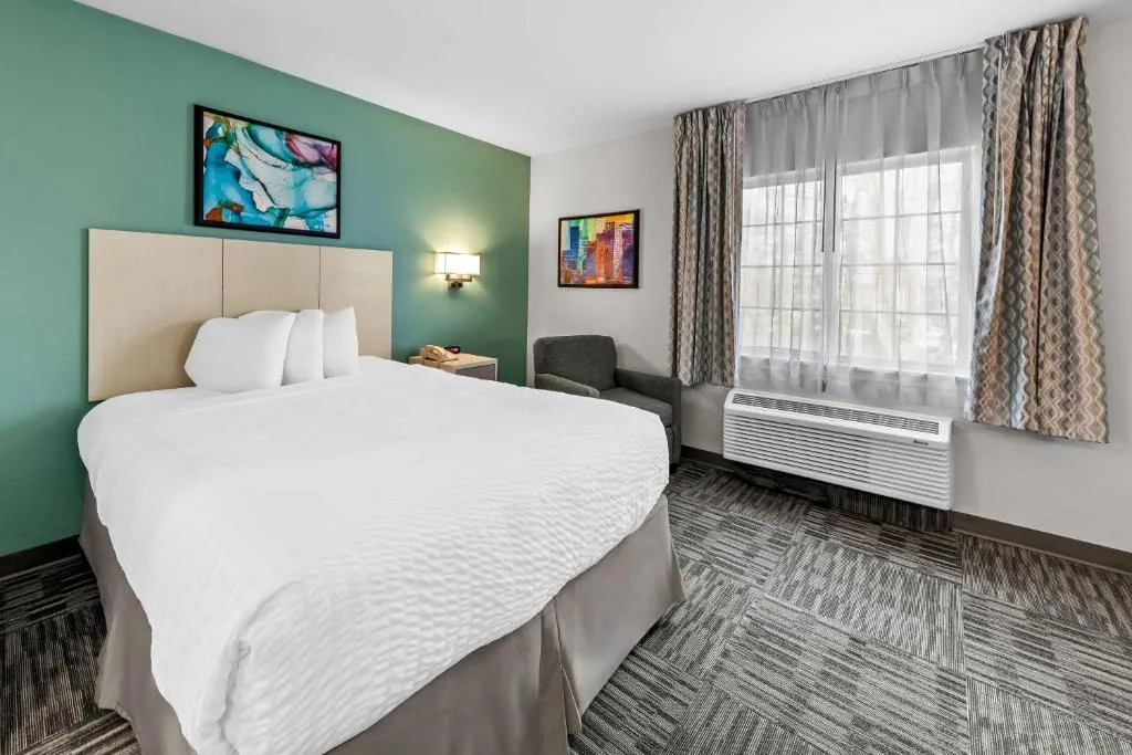 MainStay Suites Cincinnati Blue Ash — 2