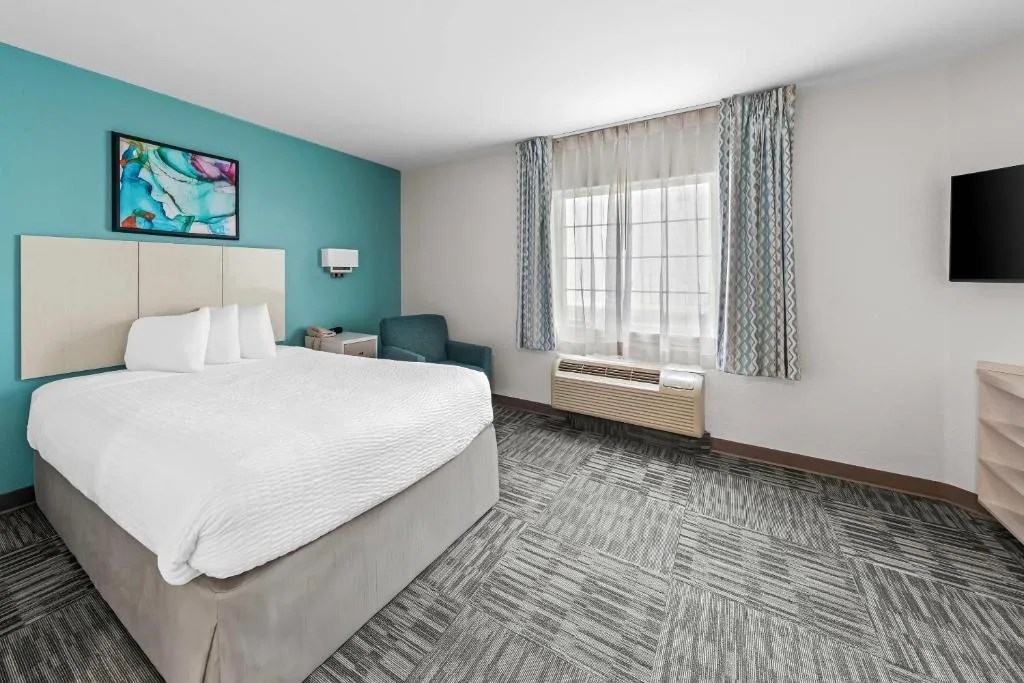 MainStay Suites Cincinnati Blue Ash — 5