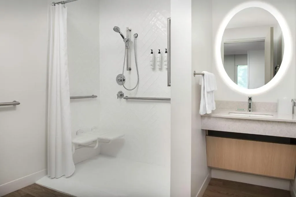 SpringHill Suites by Marriott Cincinnati Mason — 3