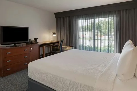 Courtyard by Marriott Anaheim Buena Park — 2
