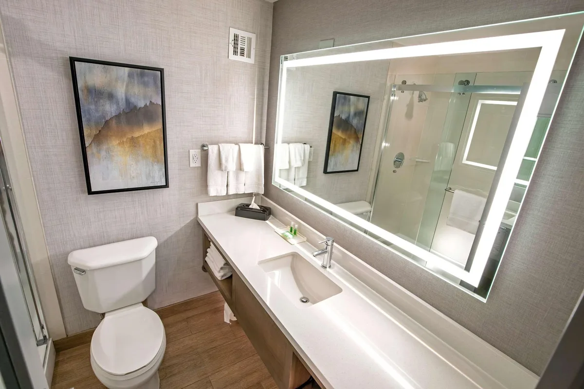 DoubleTree by Hilton Buena Park — 2