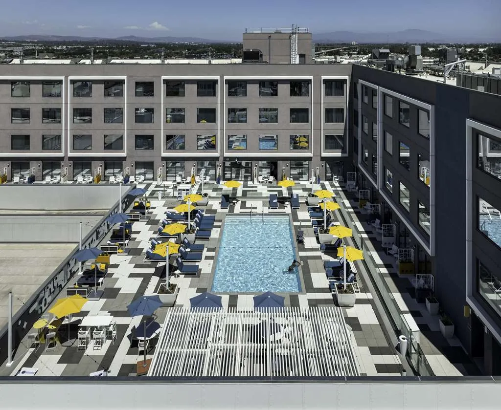 Hilton Buena Park Anaheim — 5