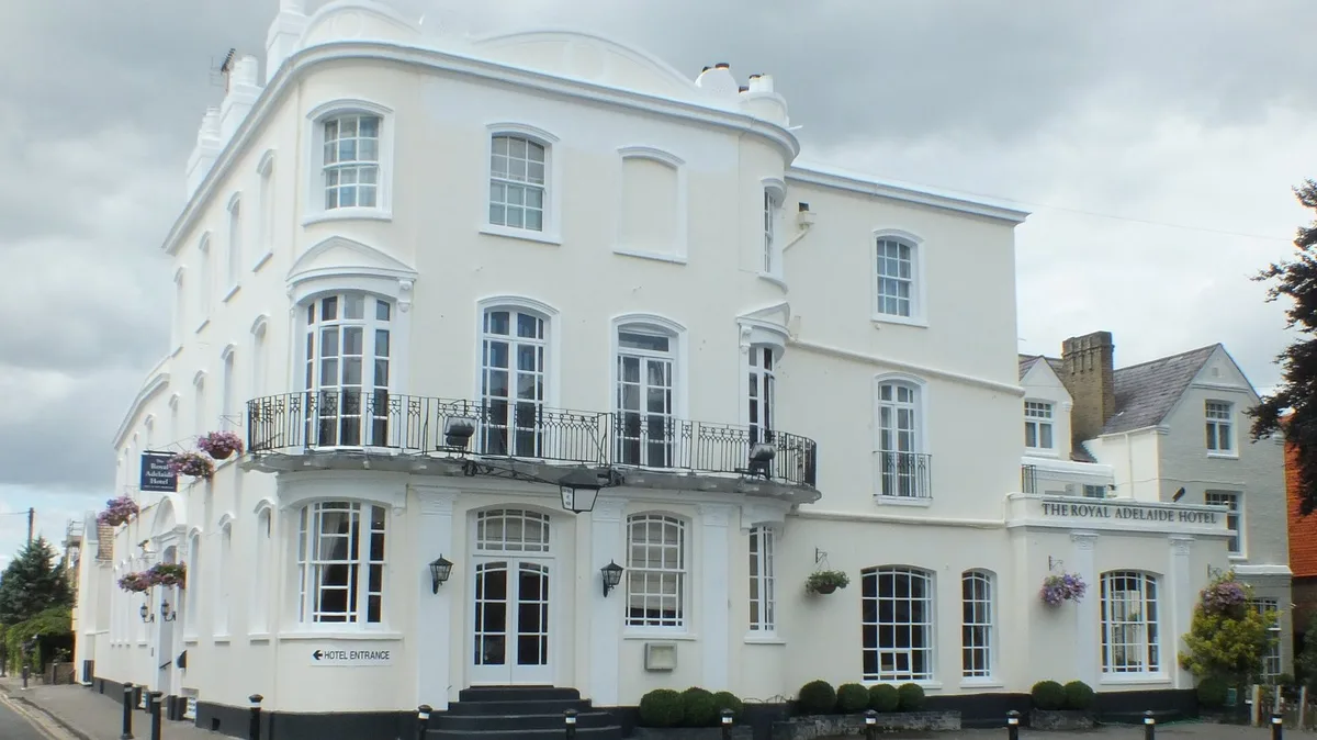 Royal Adelaide Hotel — 3