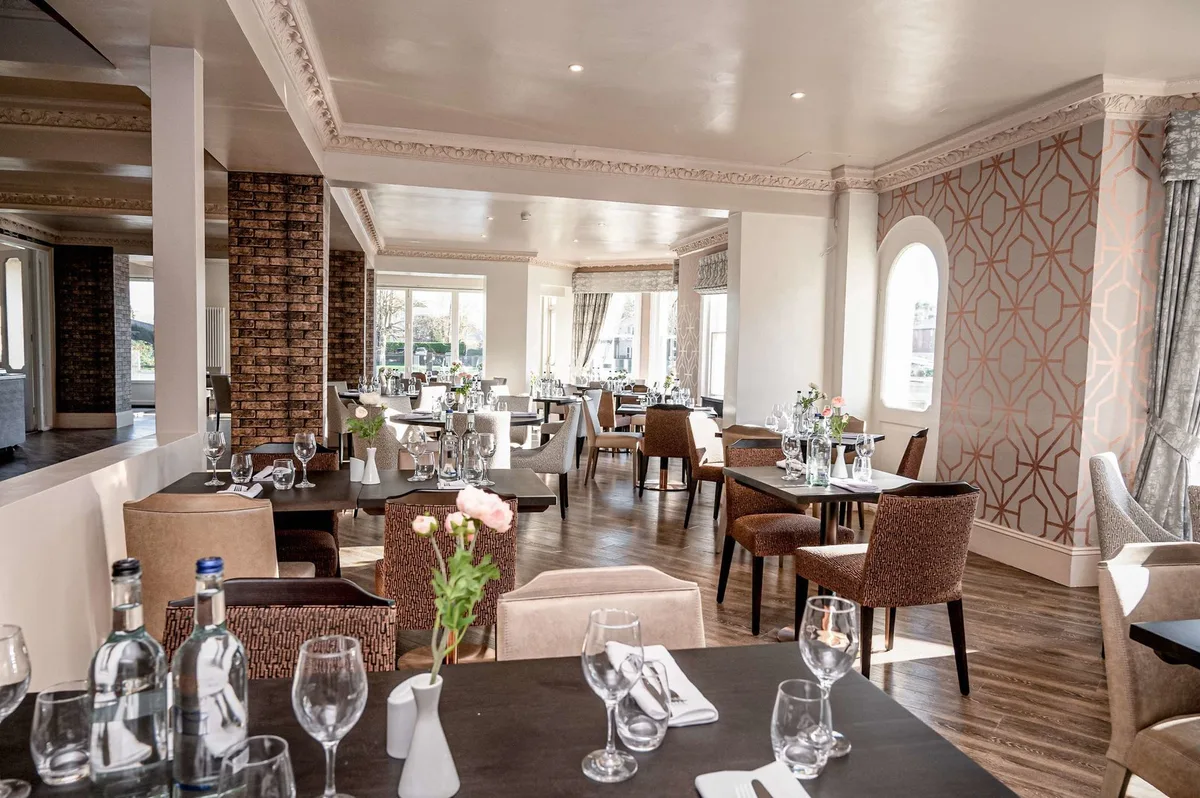 Thames Riviera Hotel, Sure Hotel Collection by Best Western