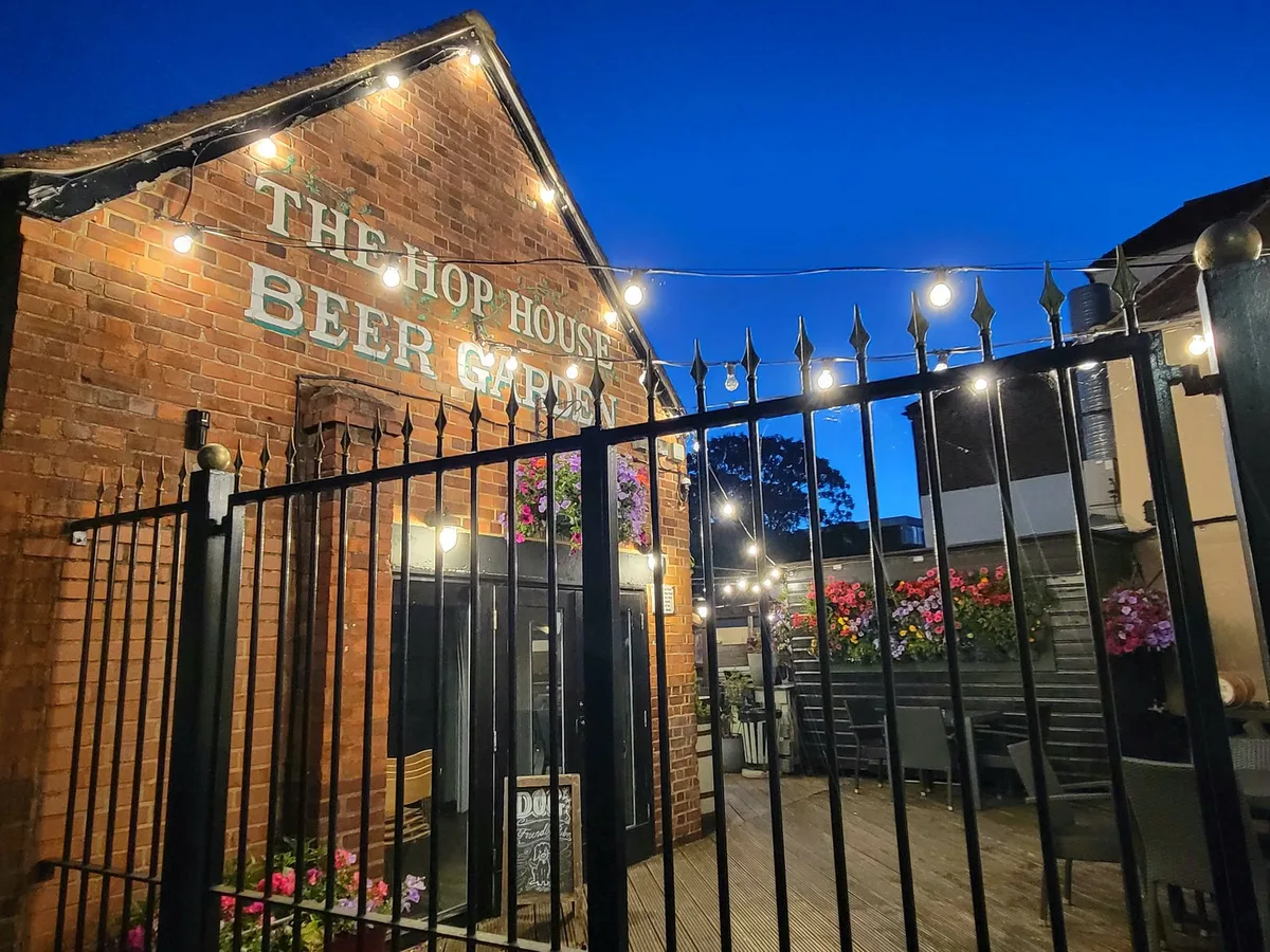 The George Inn
