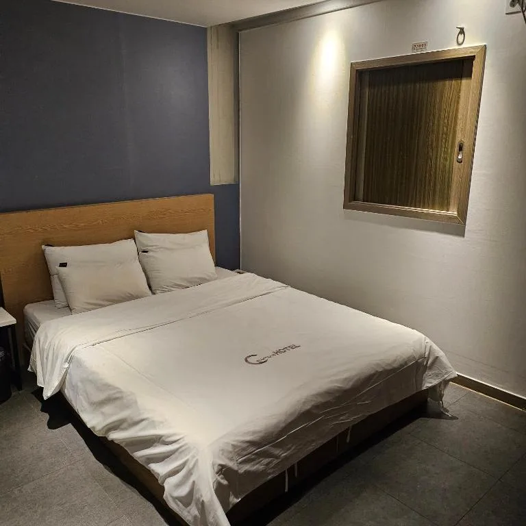 Guri C Boutique Hotel — 2