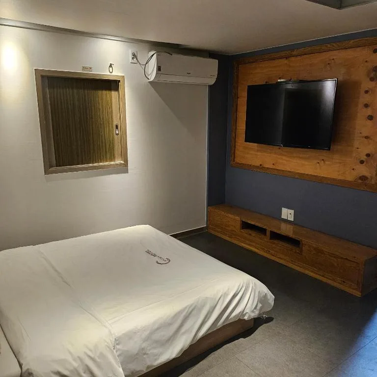 Guri C Boutique Hotel — 5