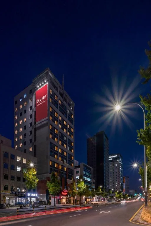 Ramada by Wyndham Seoul Dongdaemun — 5