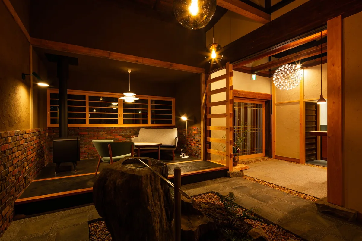 CASA WATARI KUWANA — 3