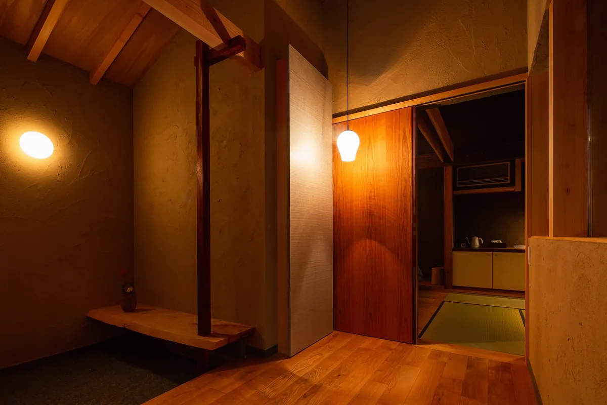CASA WATARI KUWANA — 5