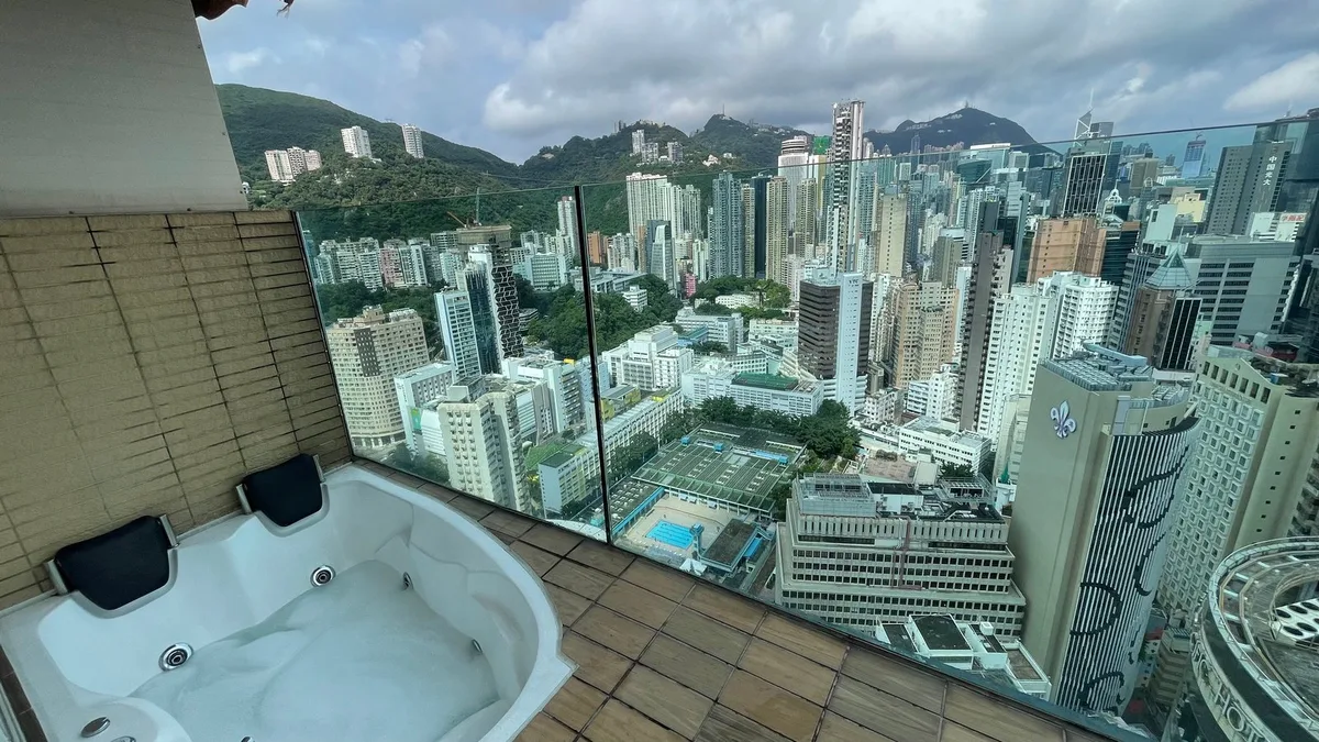 Best Western Hotel Causeway Bay — 1
