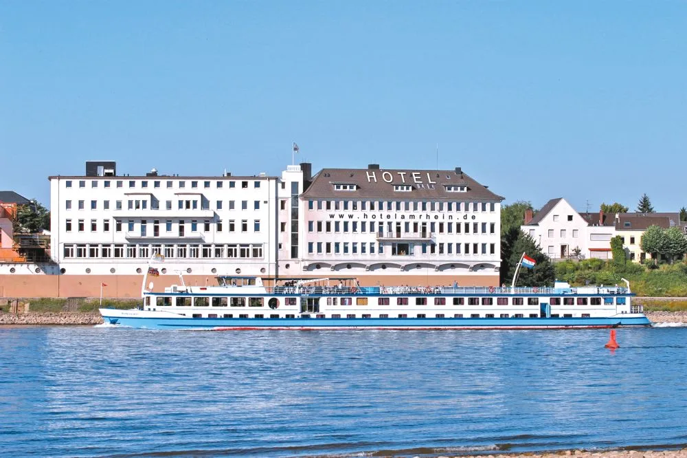 Hotel am Rhein — 4