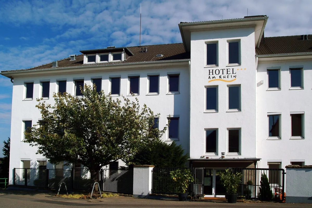 Hotel am Rhein — 5