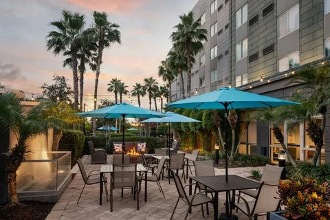 Courtyard by Marriott Orlando South/Grande Lakes Area — 2