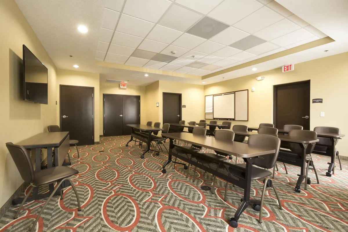 Staybridge Suites Orlando at Seaworld by IHG — 3