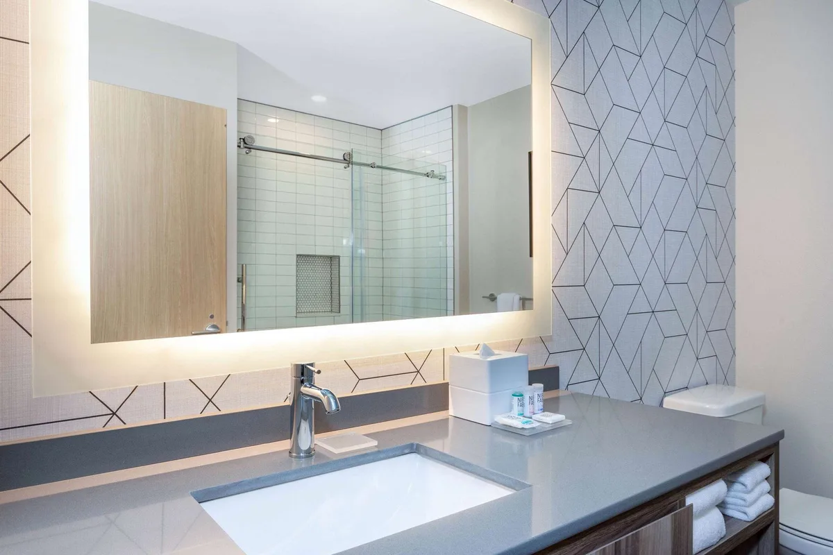 TRYP by Wyndham Orlando — 3