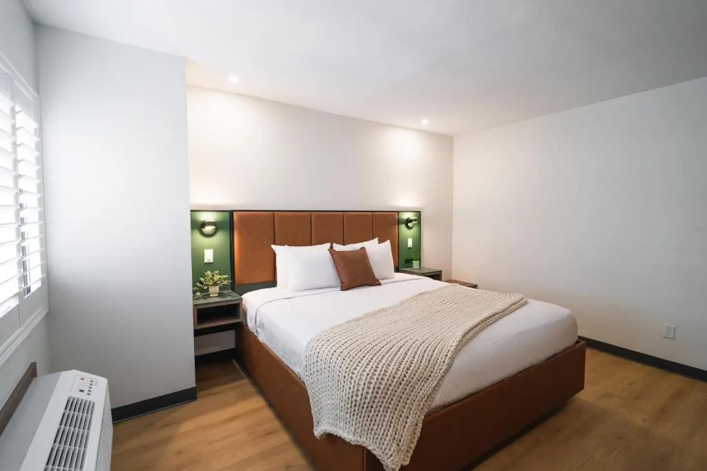Nox Hotel - Studio City — 2