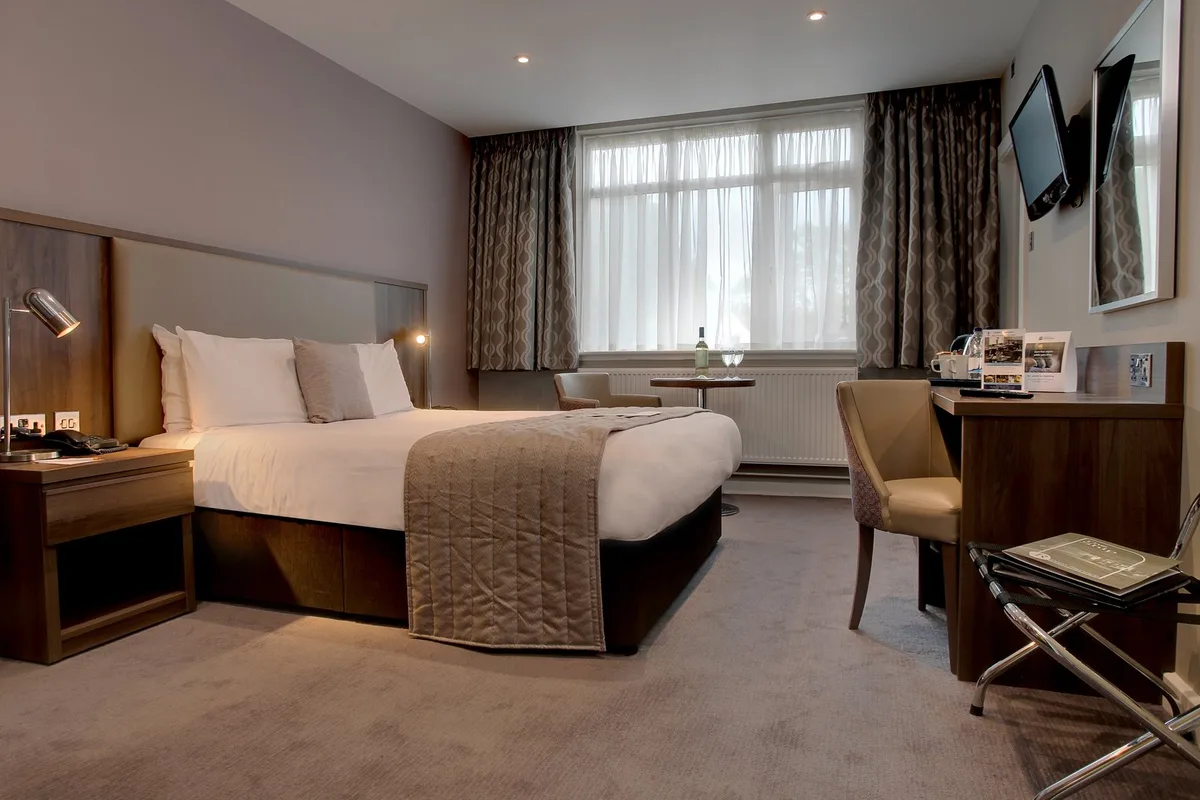 Best Western Ship Hotel — 3