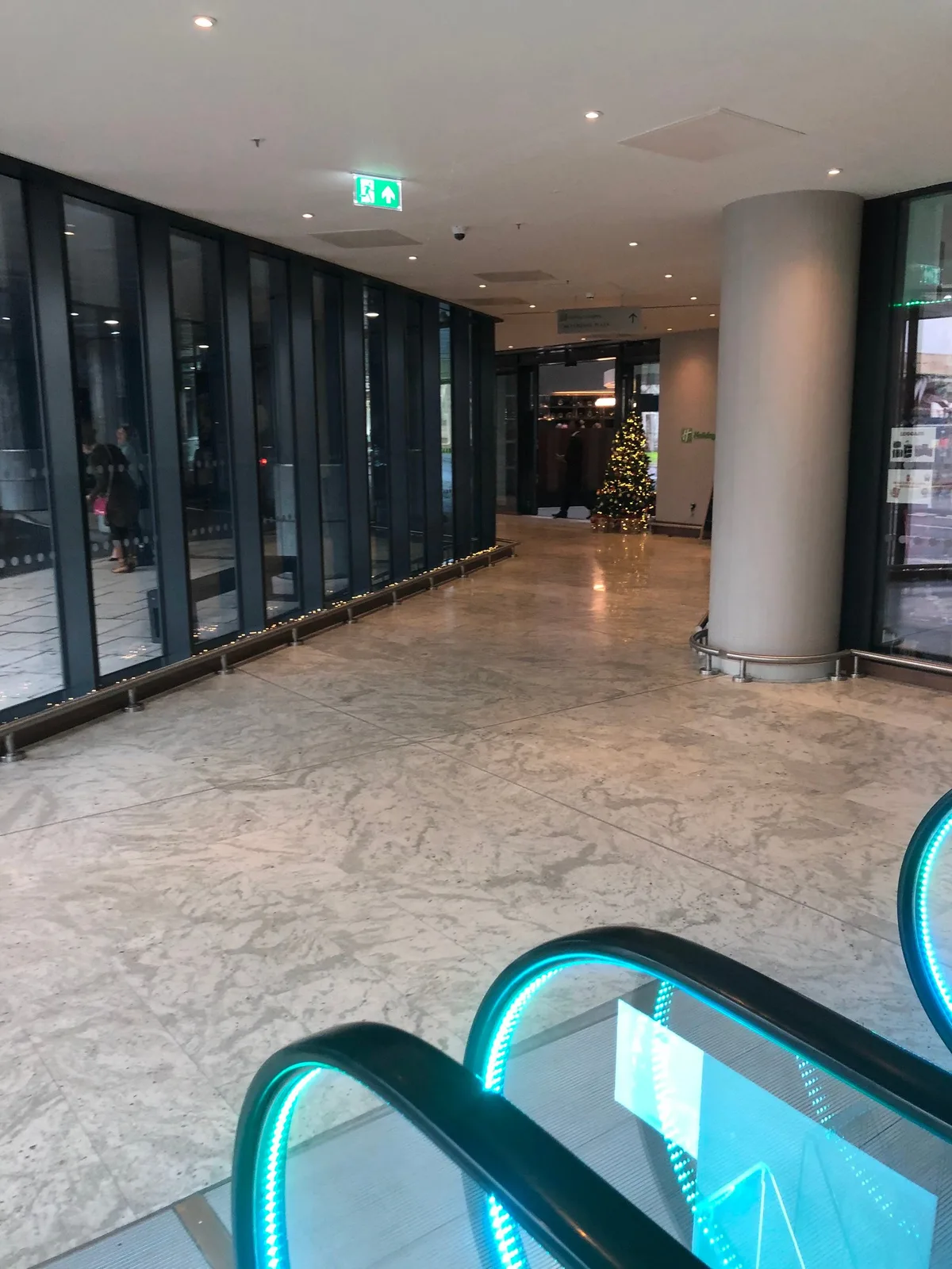 Holiday Inn Express London Heathrow T4 by IHG — 5