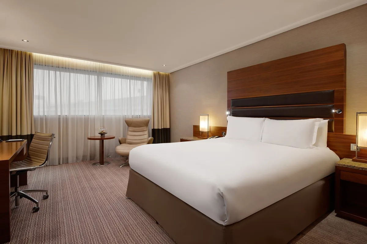 Sofitel London Heathrow — 4