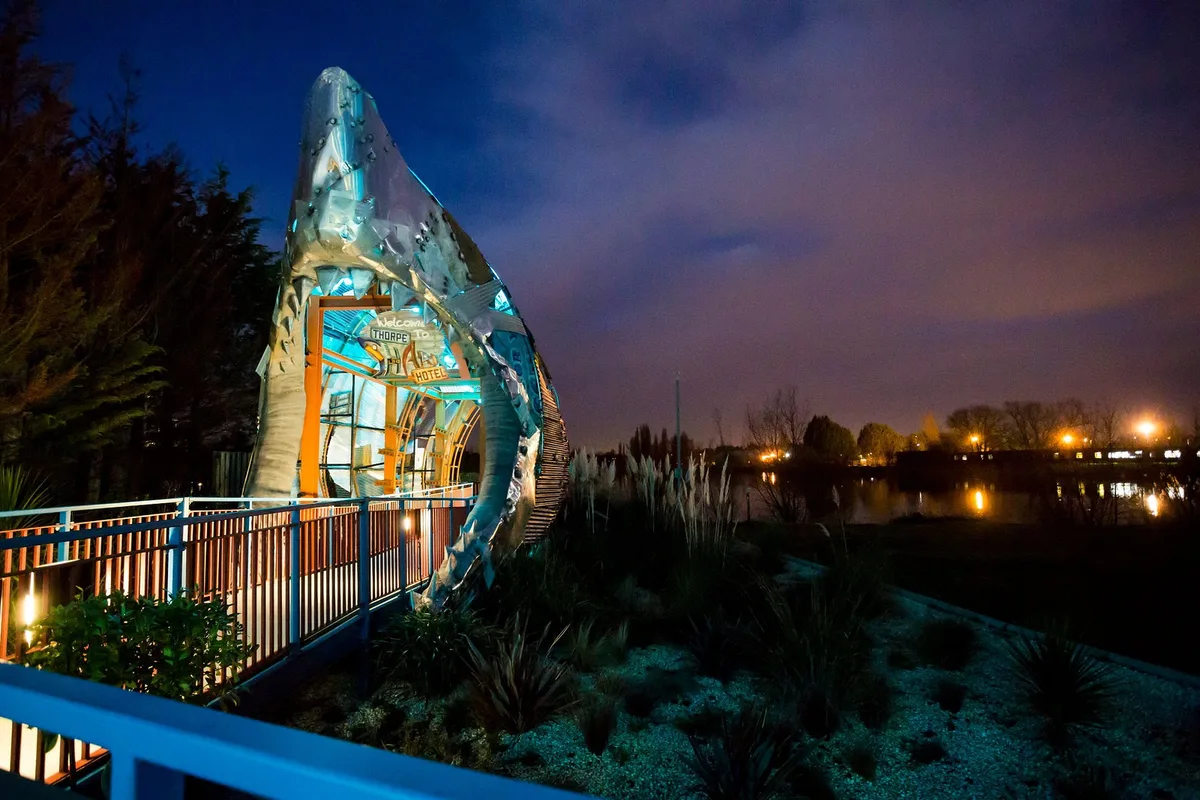 Thorpe Shark Cabins