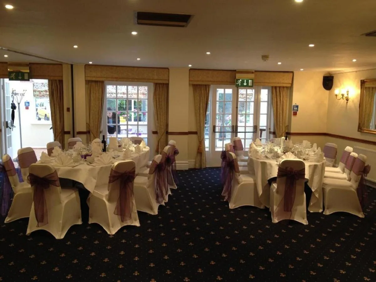 Warren Lodge Hotel — 5
