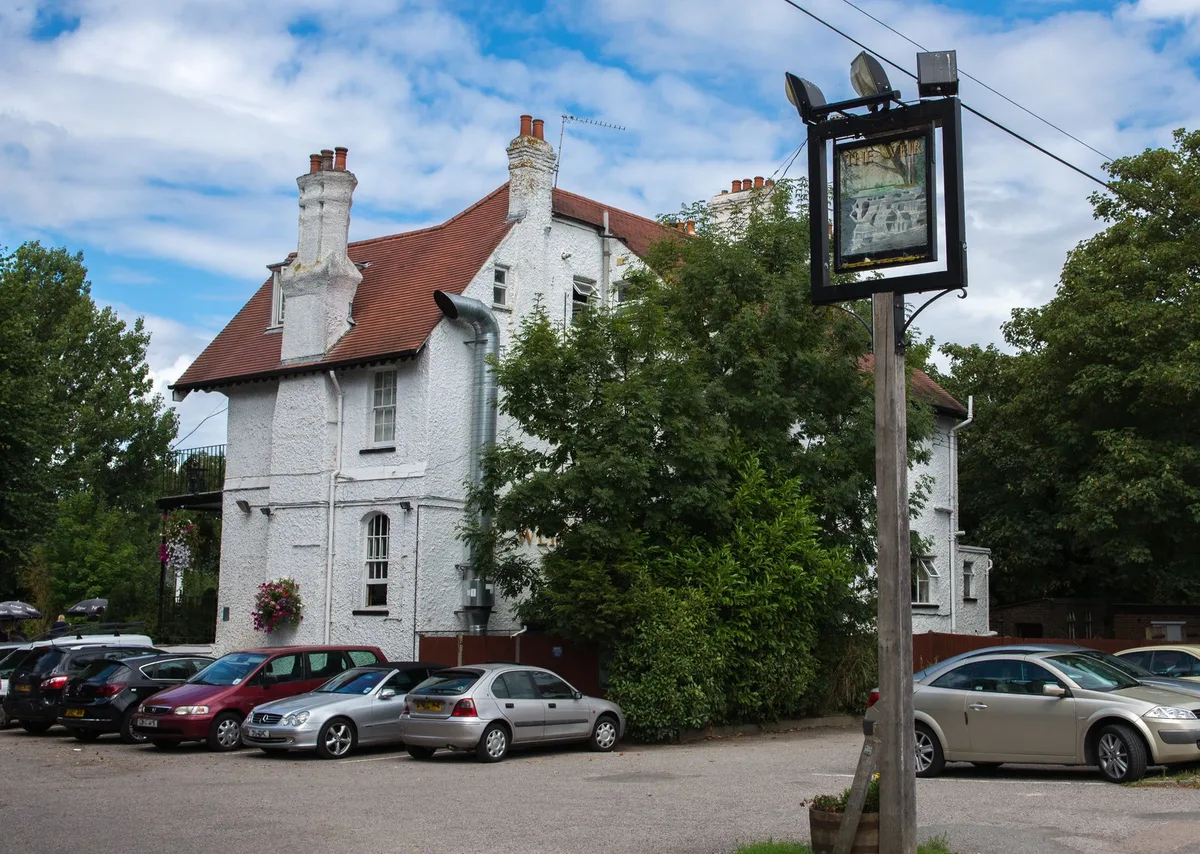 Weir Hotel — 5