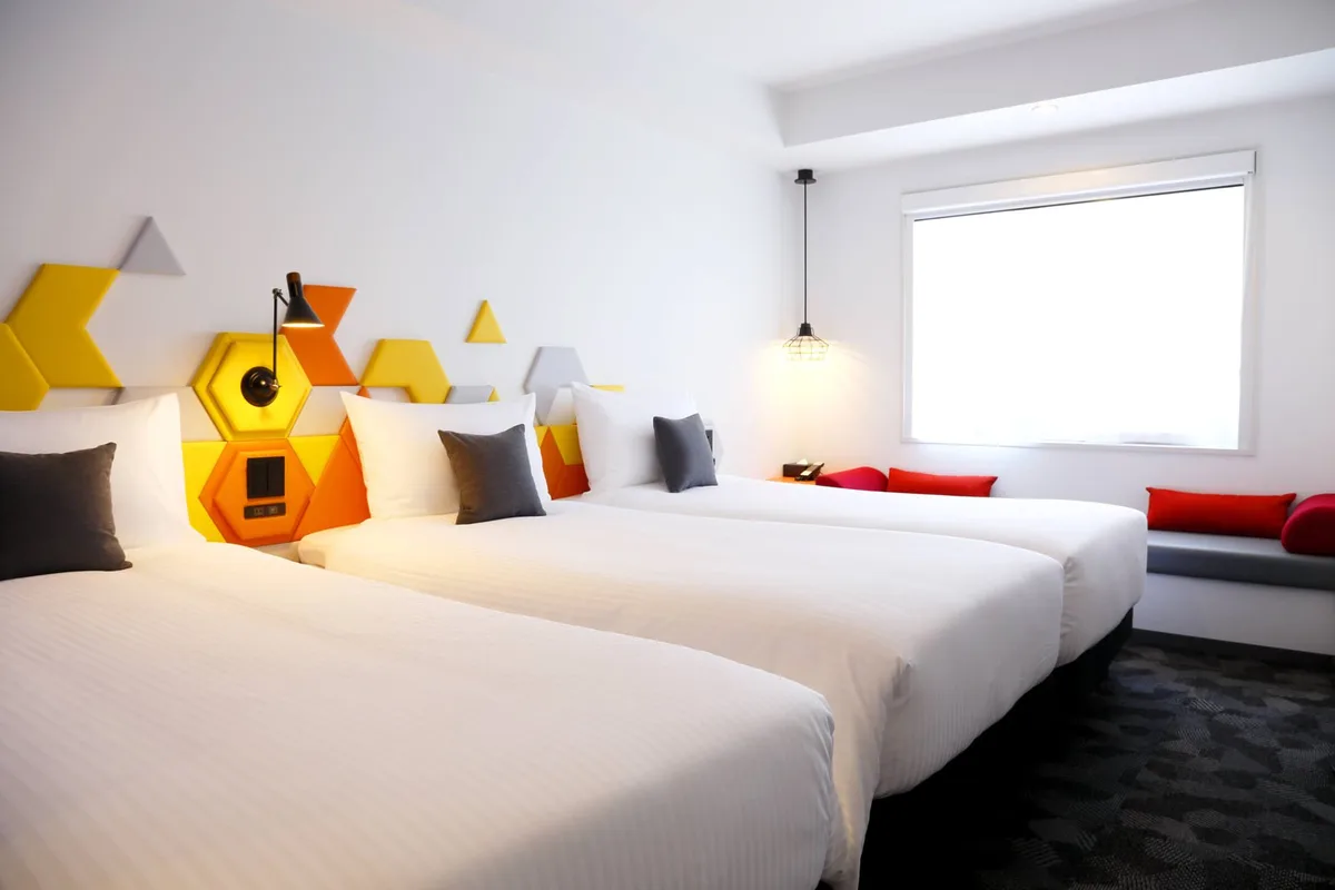 Ibis Styles Tokyo Bay — 2